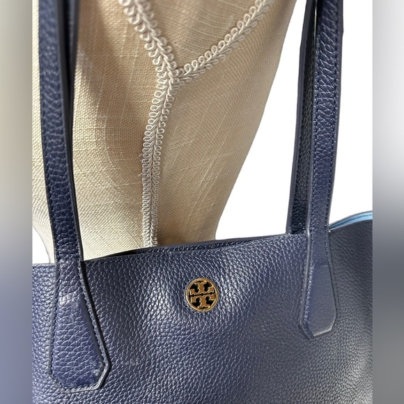 Tory Burch Terry Tote - Picture 2 of 8